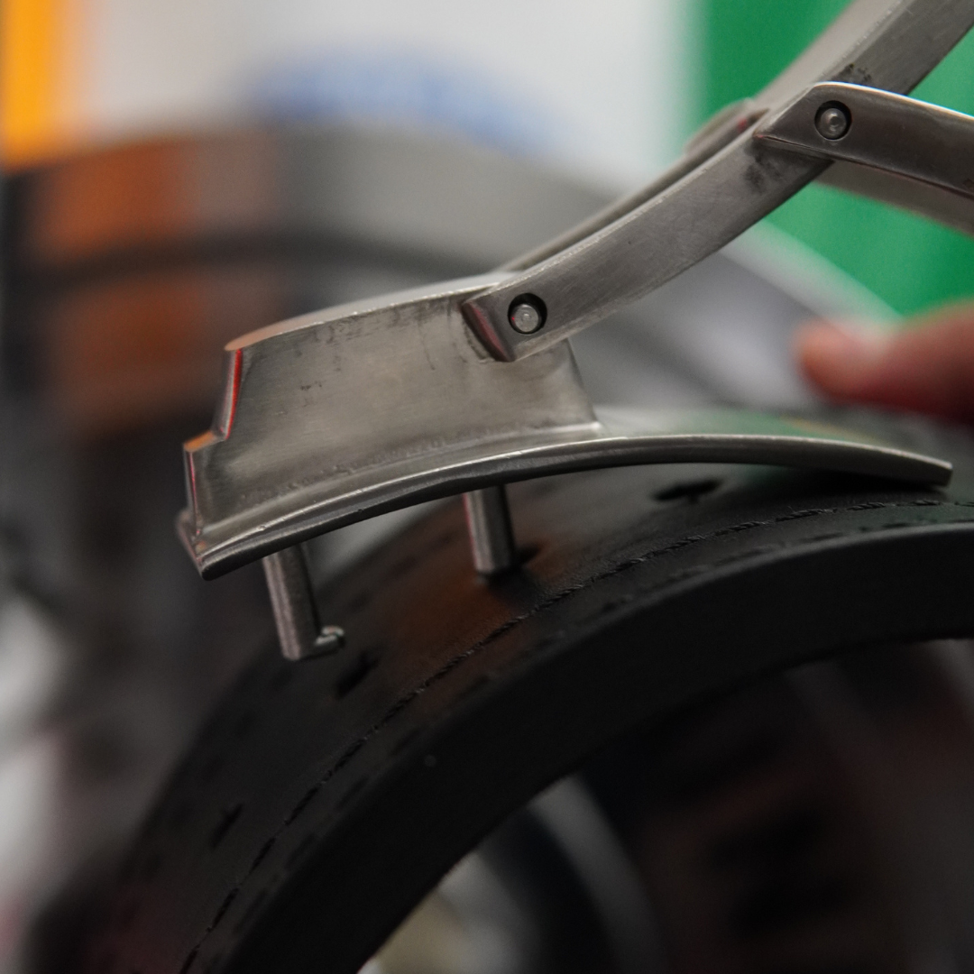 Grind Gear Adjustable Lever Buckle (Lifetime Warranty)