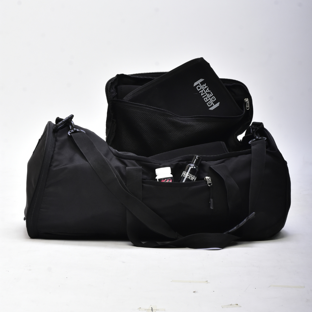 POWERLIFTING DUFFLE BAG 40L WITH BELT HOLDER
