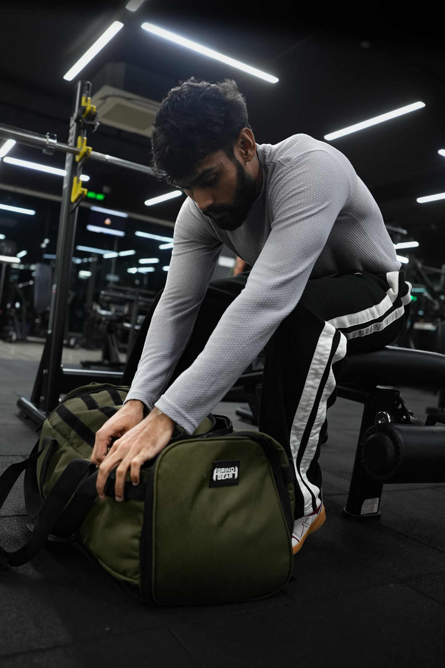 POWERLIFTING DUFFLE BAG 40L WITH BELT HOLDER