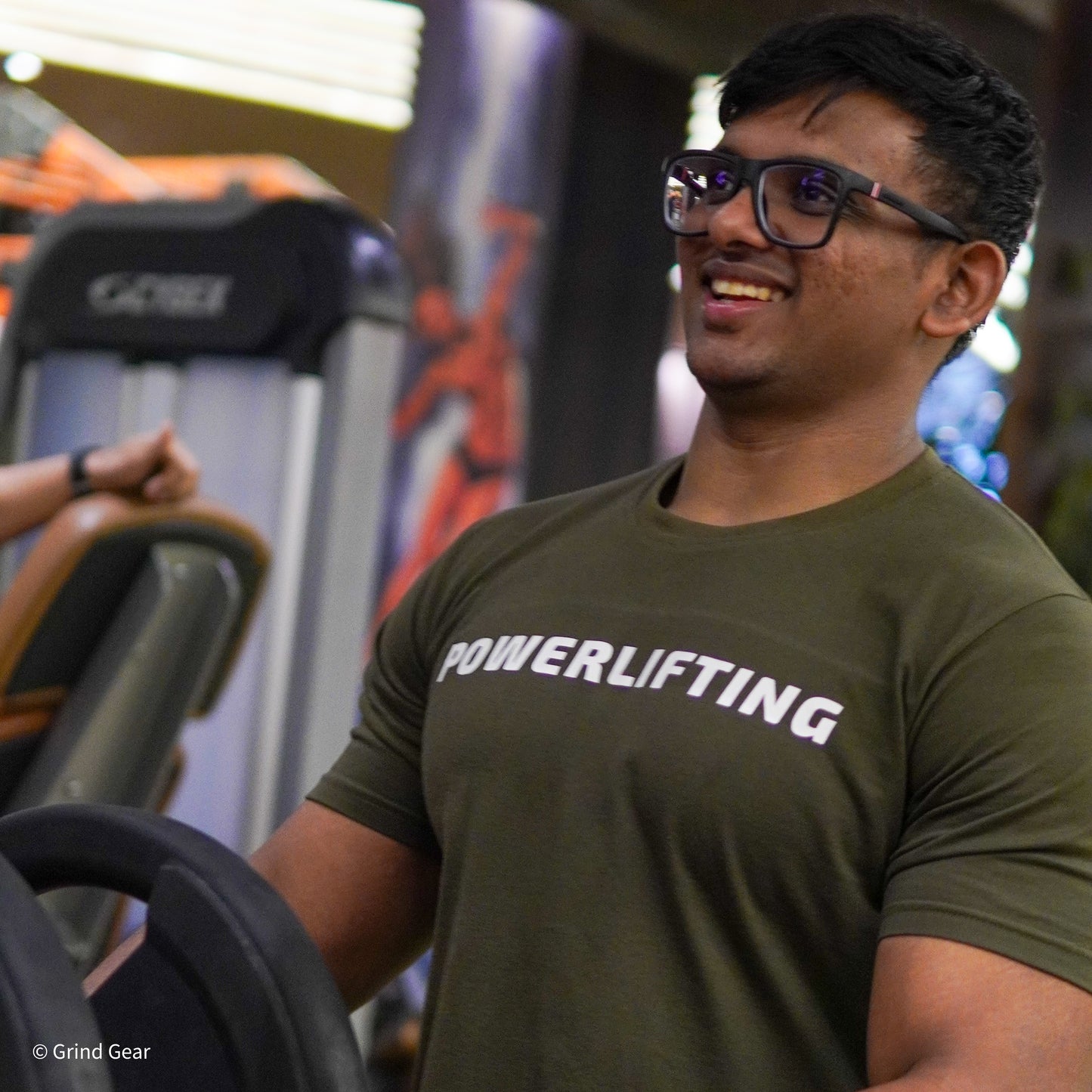 Classic Powerlifting T-shirt - Olive Green