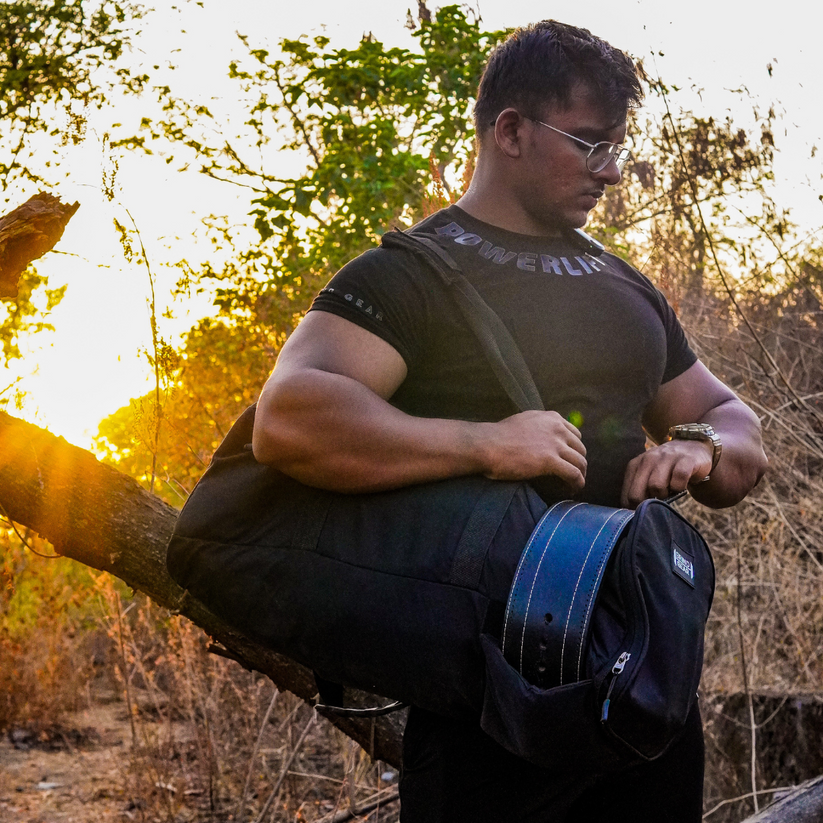 POWERLIFTING DUFFLE BAG 40L WITH BELT HOLDER Grind Gear